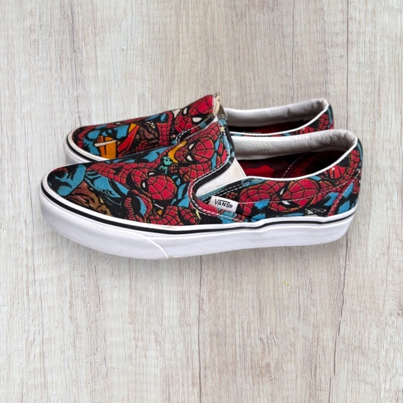 Vans x Marvel SPIDERMAN Slip-On Sneakers Men's Size 7/Women's Size 8.5 - Picture 5 of 9